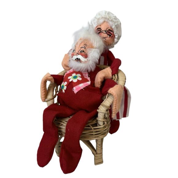 Annalee Other - ANNALEE Santa And Mrs. Claus Wicker Chair Christmas Decor Folkart Shabby Chic
